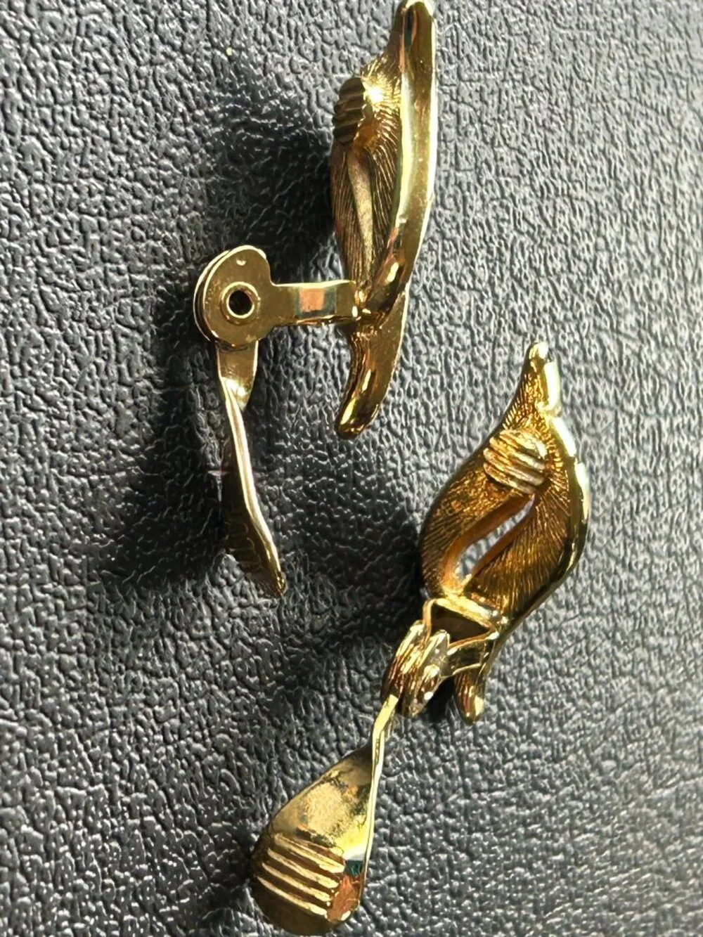 Vintage MONET Gold Toned & Diamond Clip-On Earrings - Picture 3 of 4